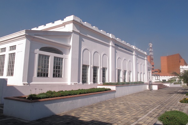 Avanza Nuevo Edificio De La Facultad De Ingeniería De La Universidad ...